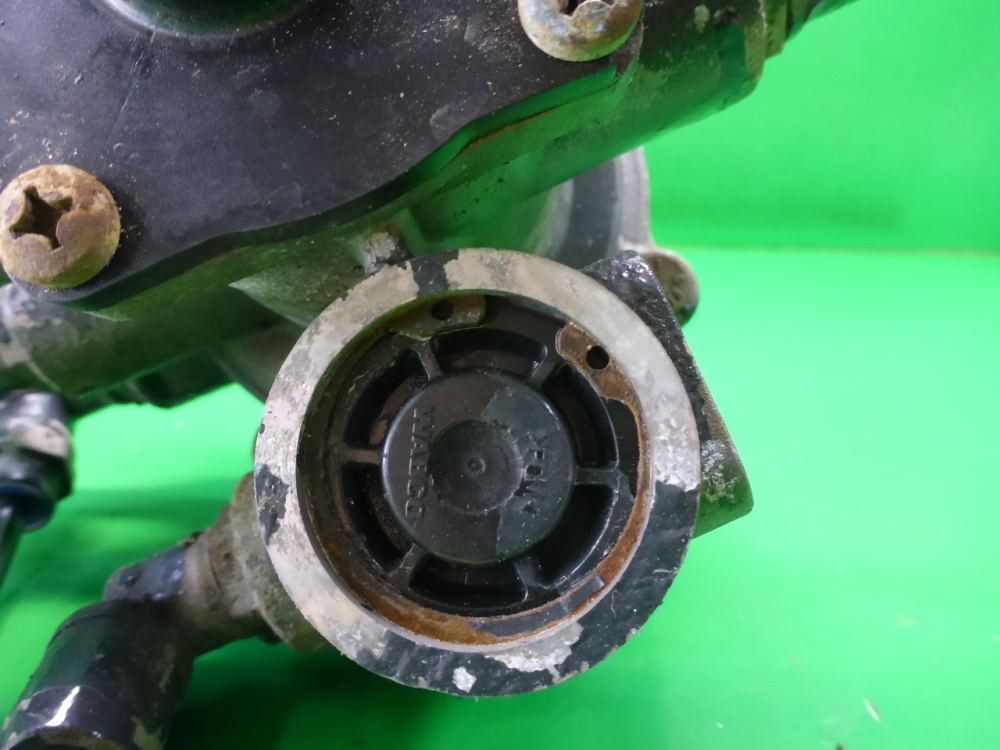 Кран управления тормозами прицепа