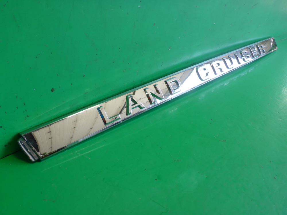 Накладка двери багажника