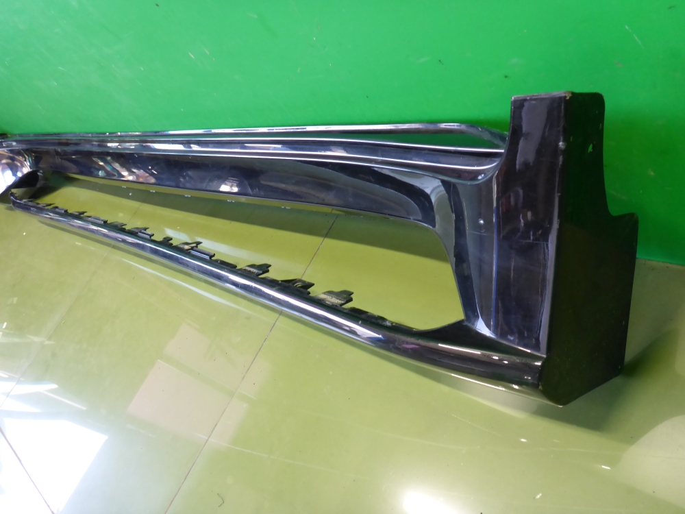 Накладка на подножку