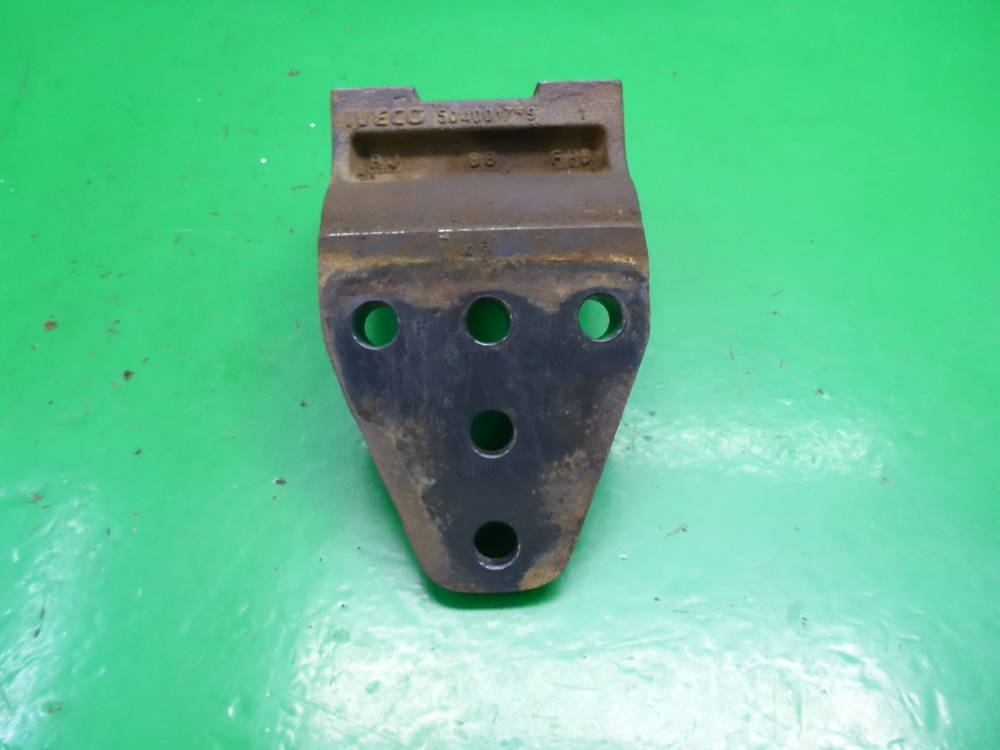 Кронштейн крепления торсиона