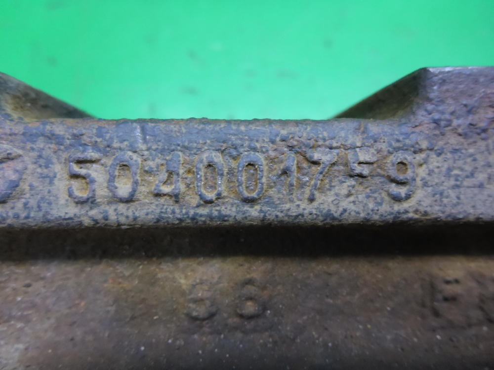 Кронштейн крепления торсиона