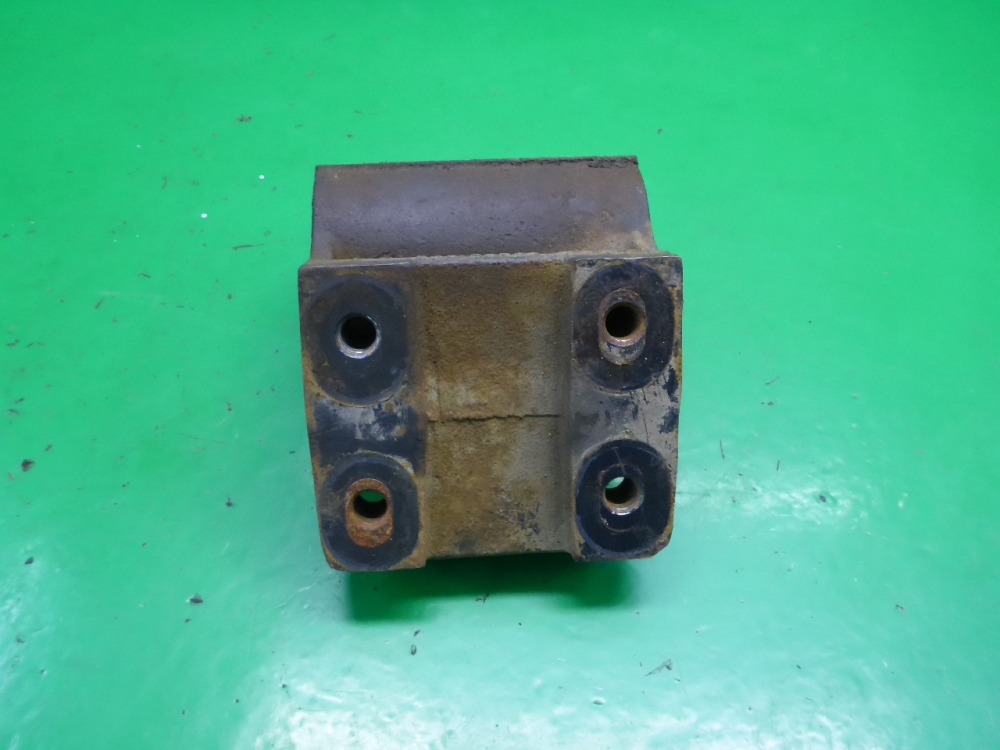 Кронштейн крепления торсиона