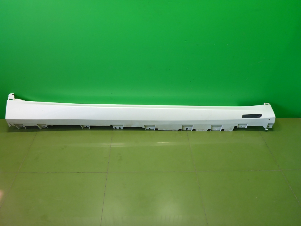 Накладка на порог (наружная)