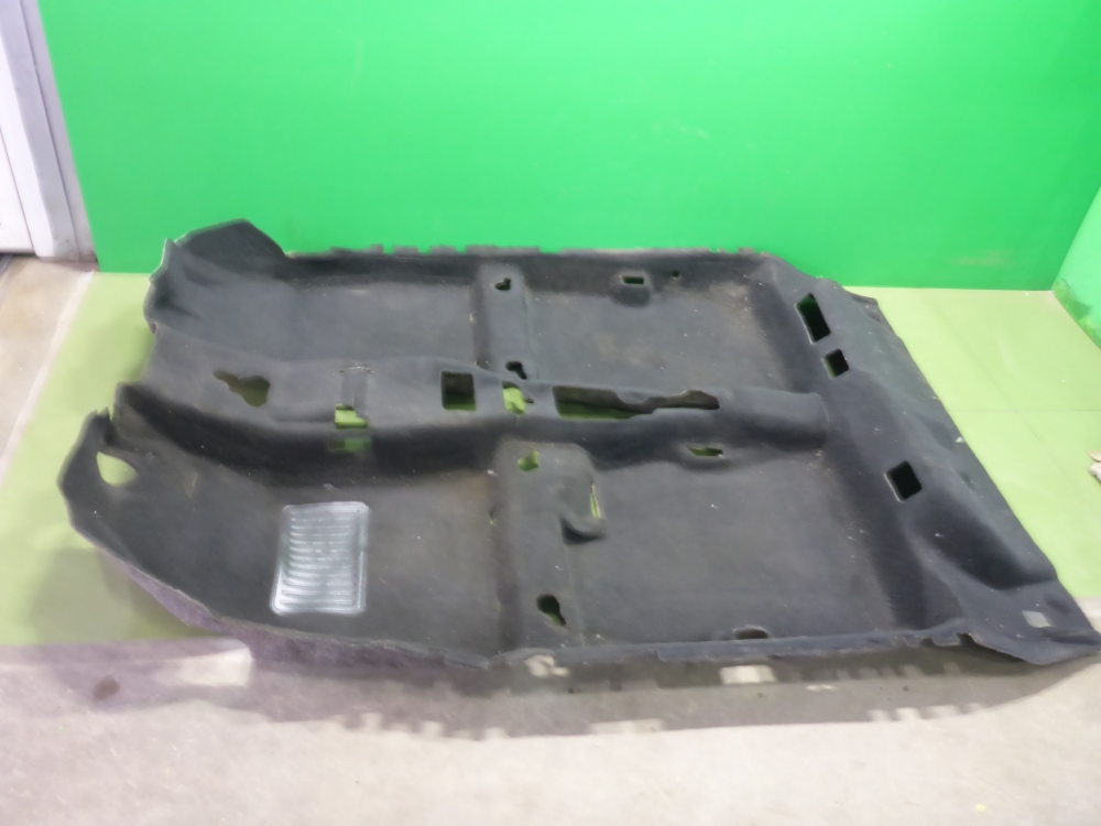 Покрытие напольное (ковролин)