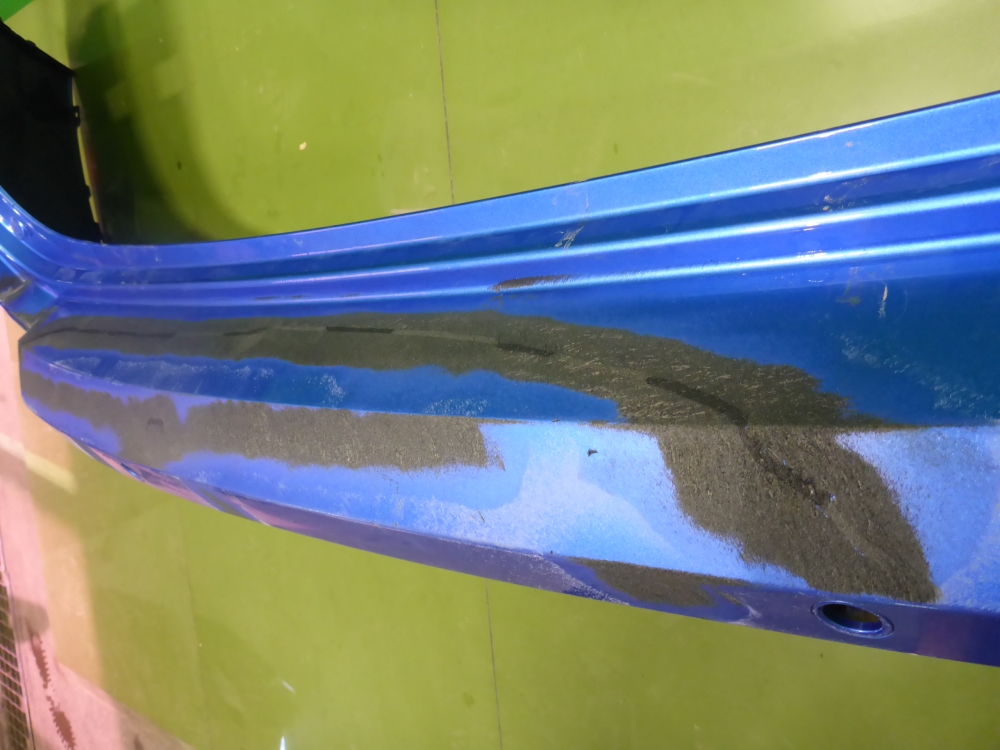 Бампер задний