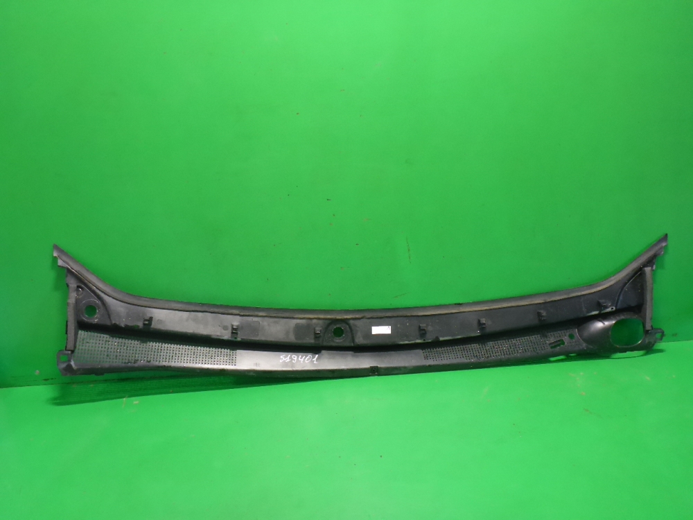 Решетка стеклоочистителей (Жабо)