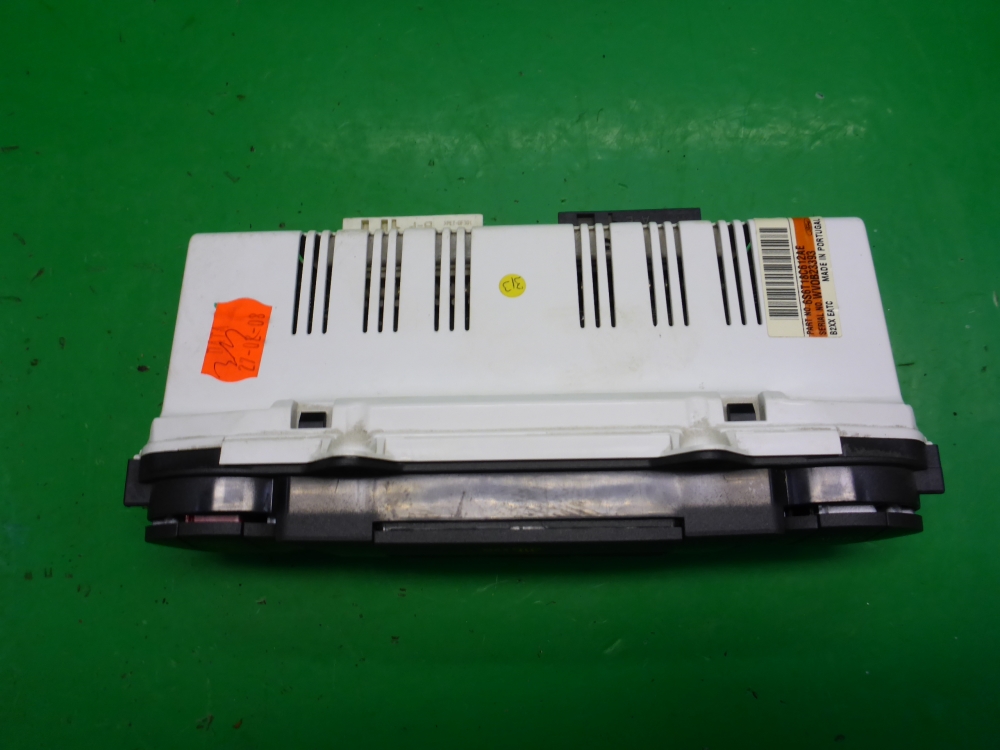 Блок управления климатической установкой