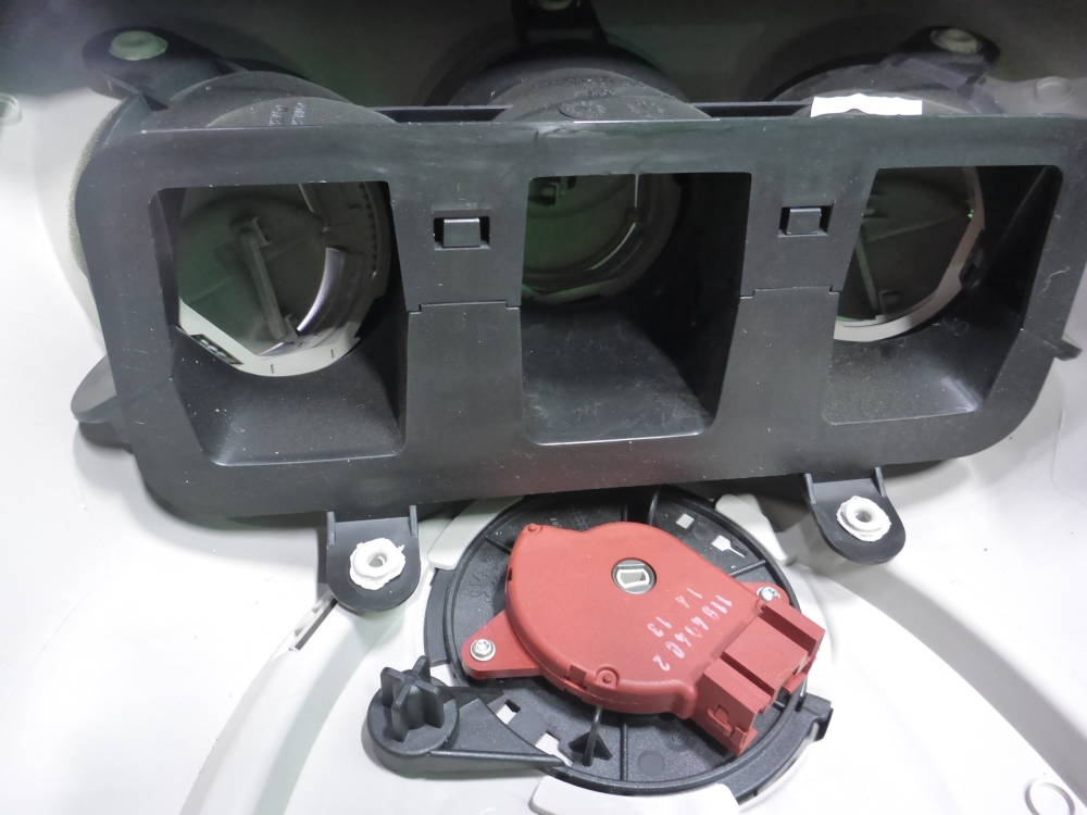 Плафон салонный