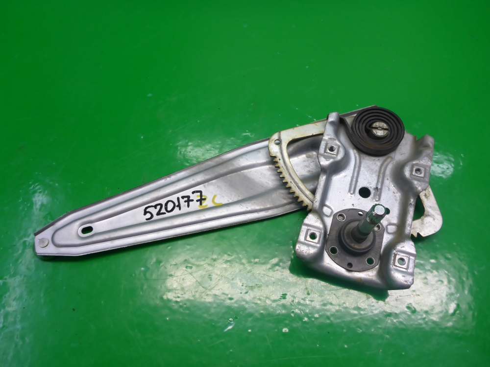 Стеклоподъемник механ. задний левый