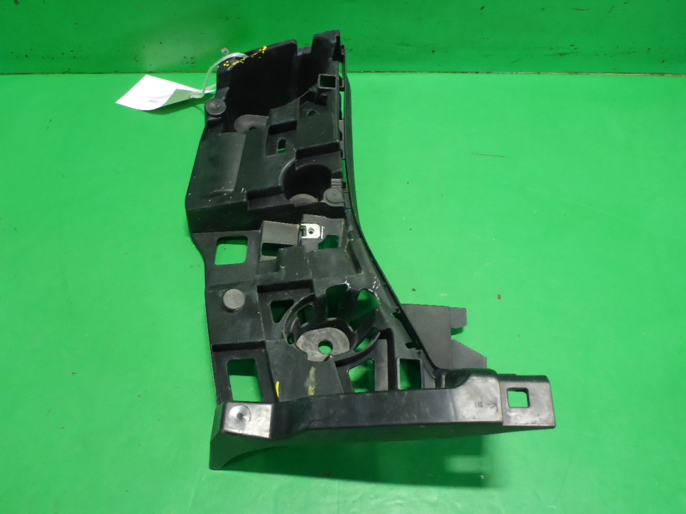 Кронштейн заднего бампера левый