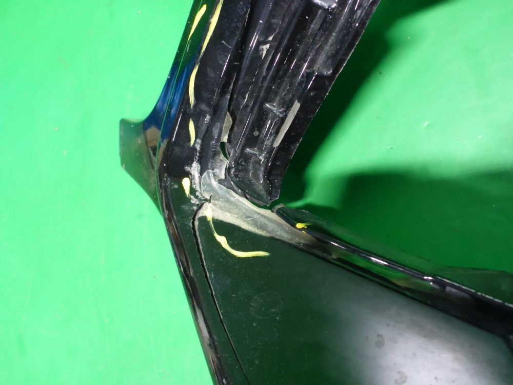 Бампер передний