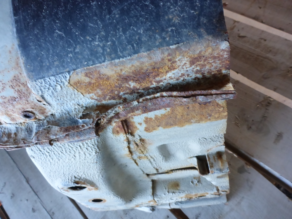 Лонжерон передний левый