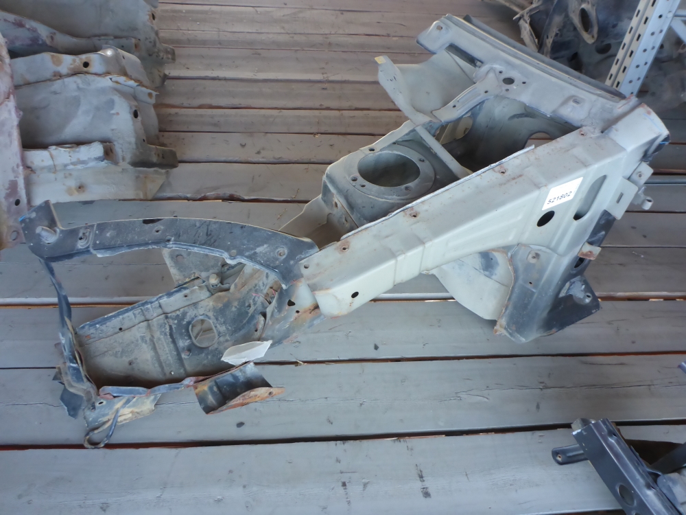 Лонжерон передний левый