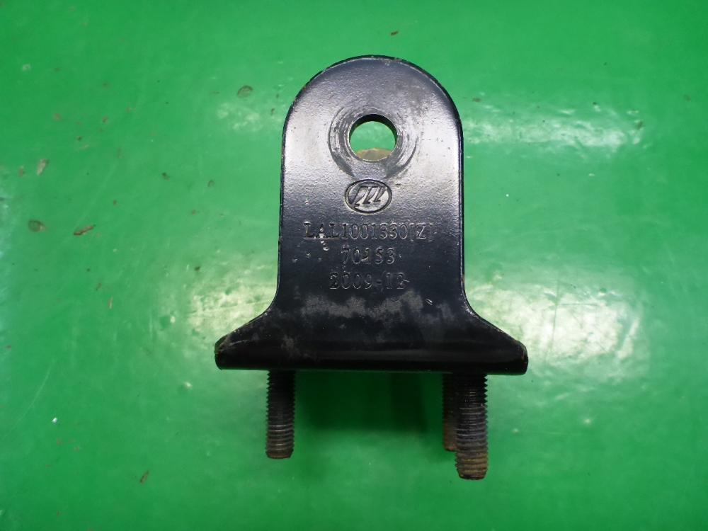 Кронштейн КПП левый