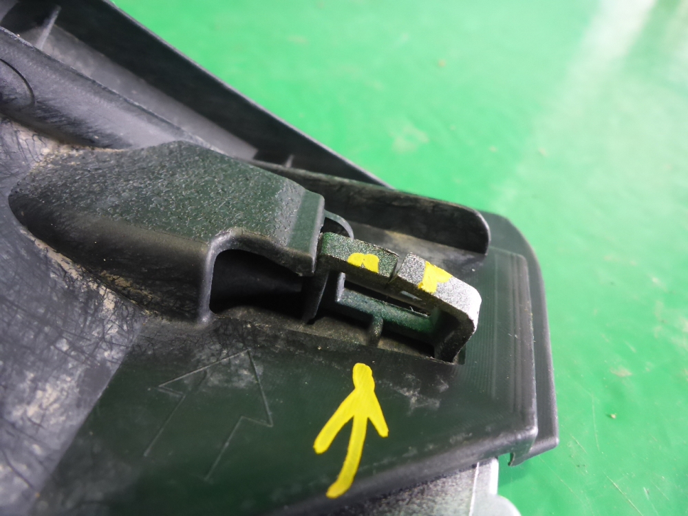 Накладка заднего бампера