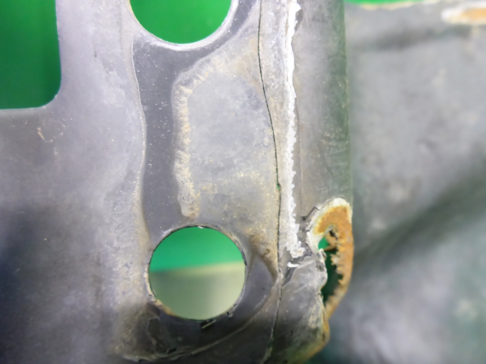 Локер передний правый