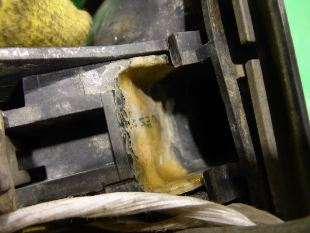 Ручка двери наружная левая