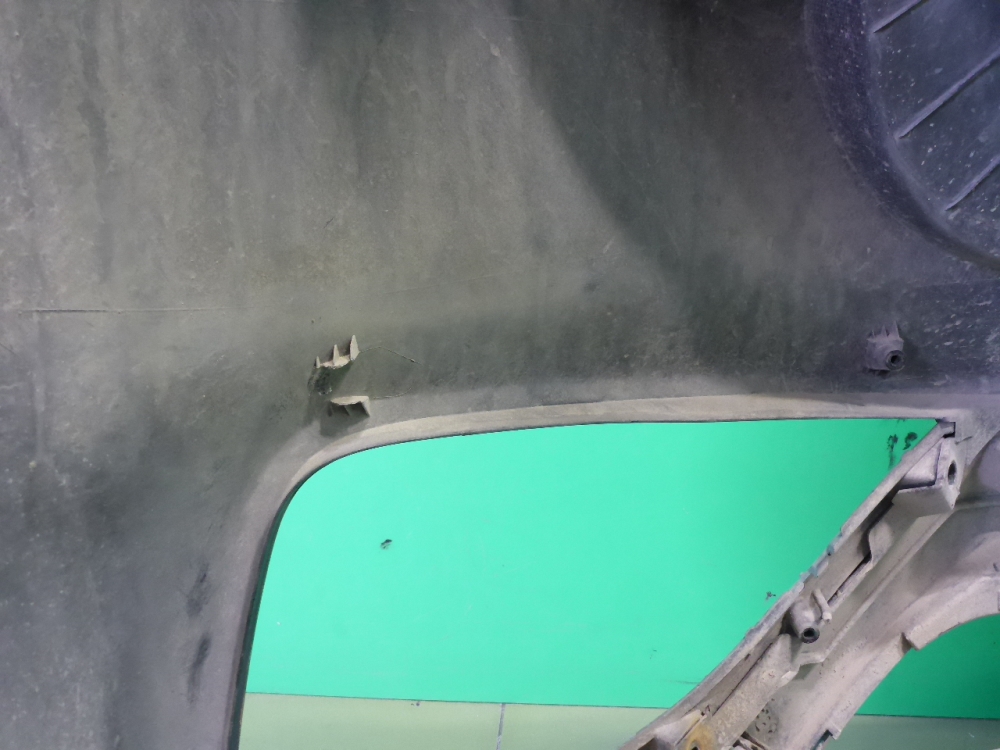 Бампер задний