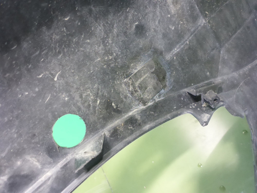 Бампер передний