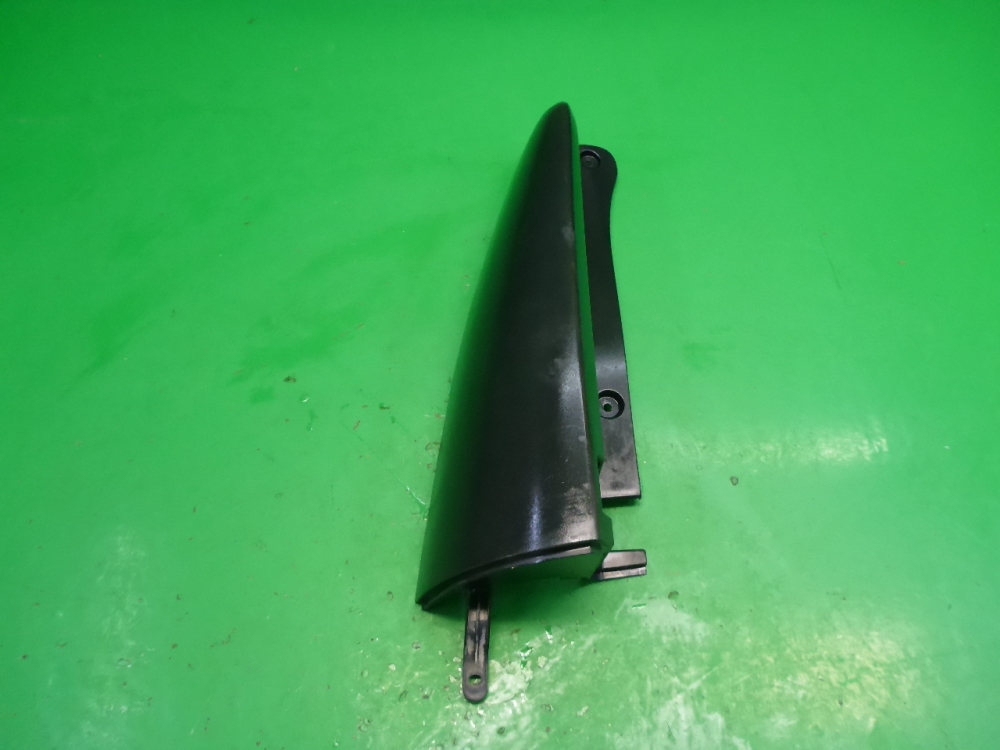 Накладка заднего крыла левого