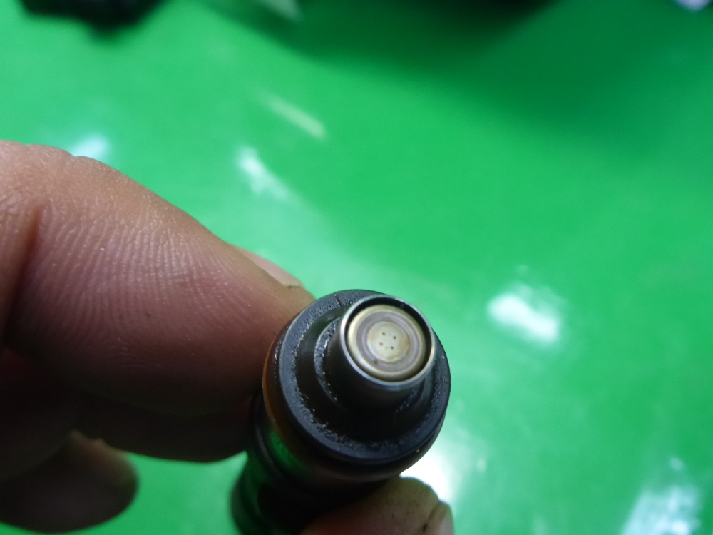 Форсунка инжекторная электрическая