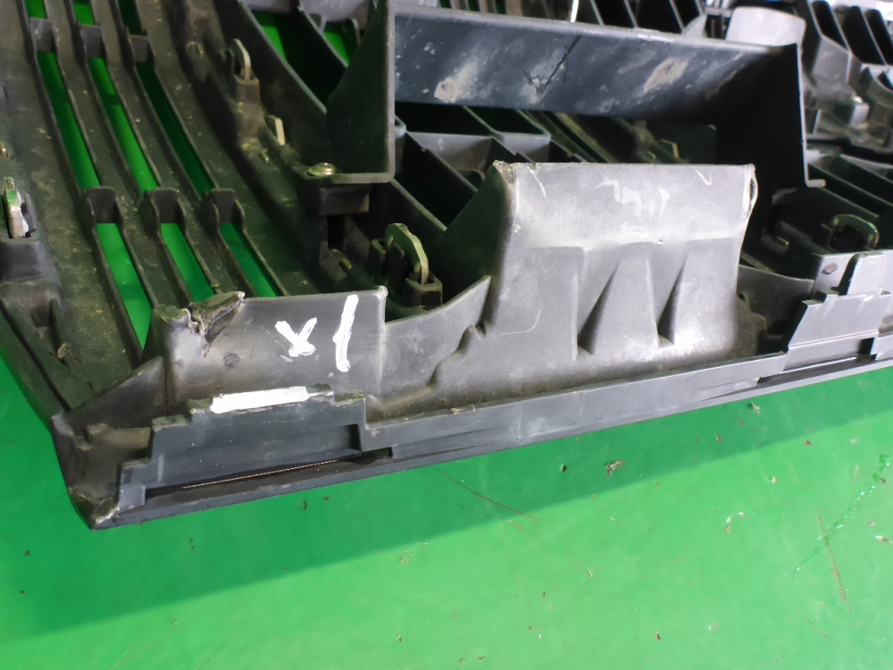 Решетка радиатора