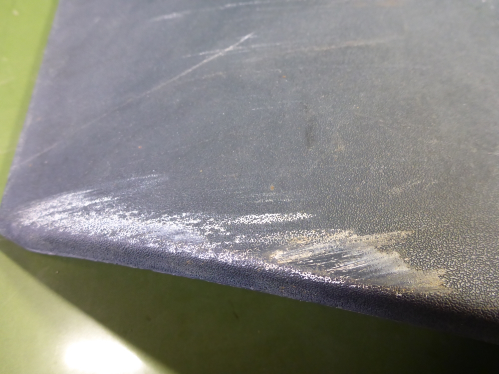 Накладка на капот