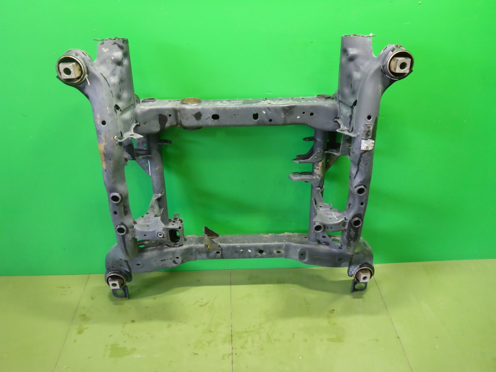 Балка подмоторная