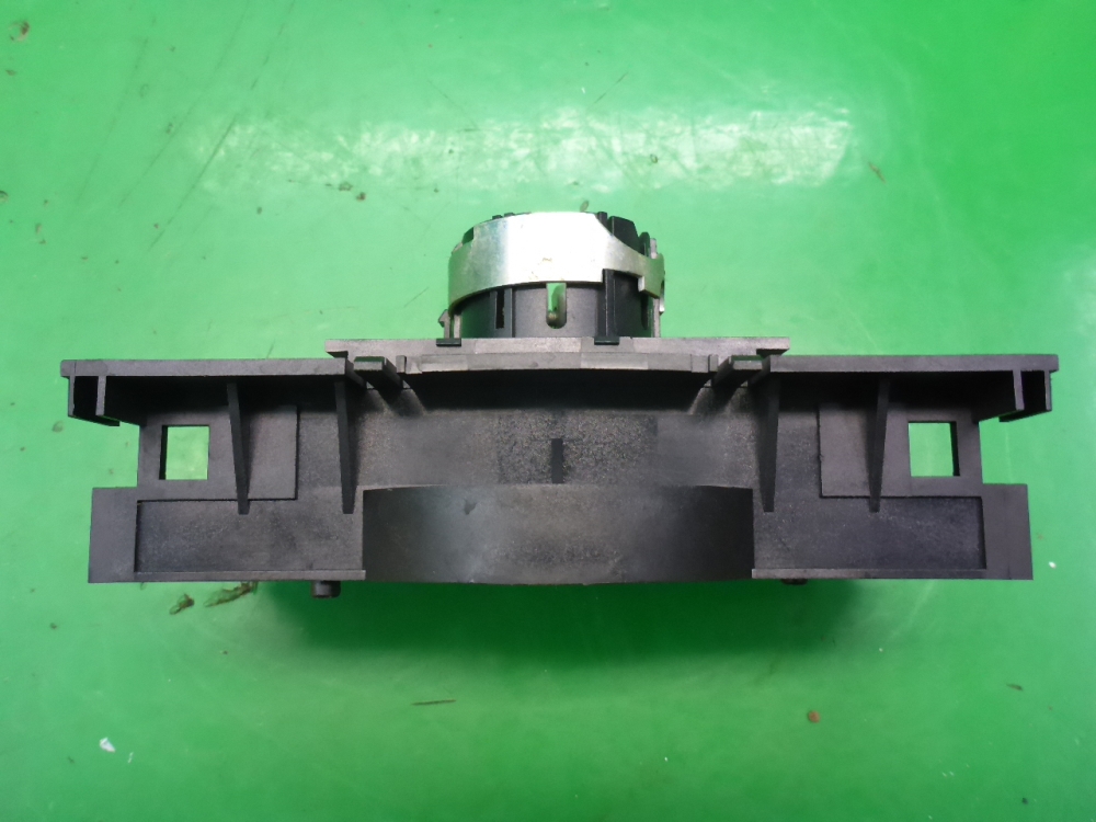 Кронштейн (сопут. товар)