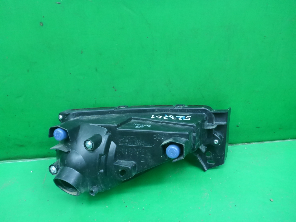 Фонарь задний в бампер правый