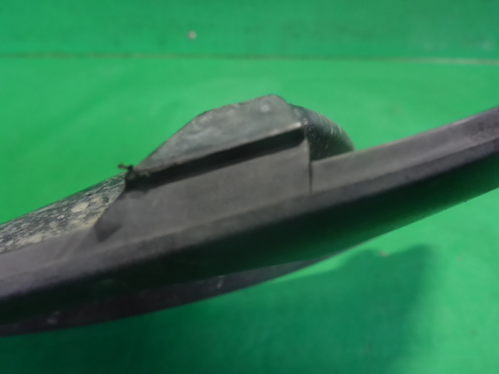 Решетка в бампер правая