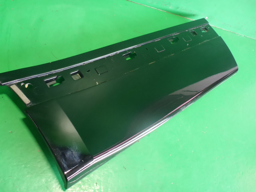 Накладка двери задней правой