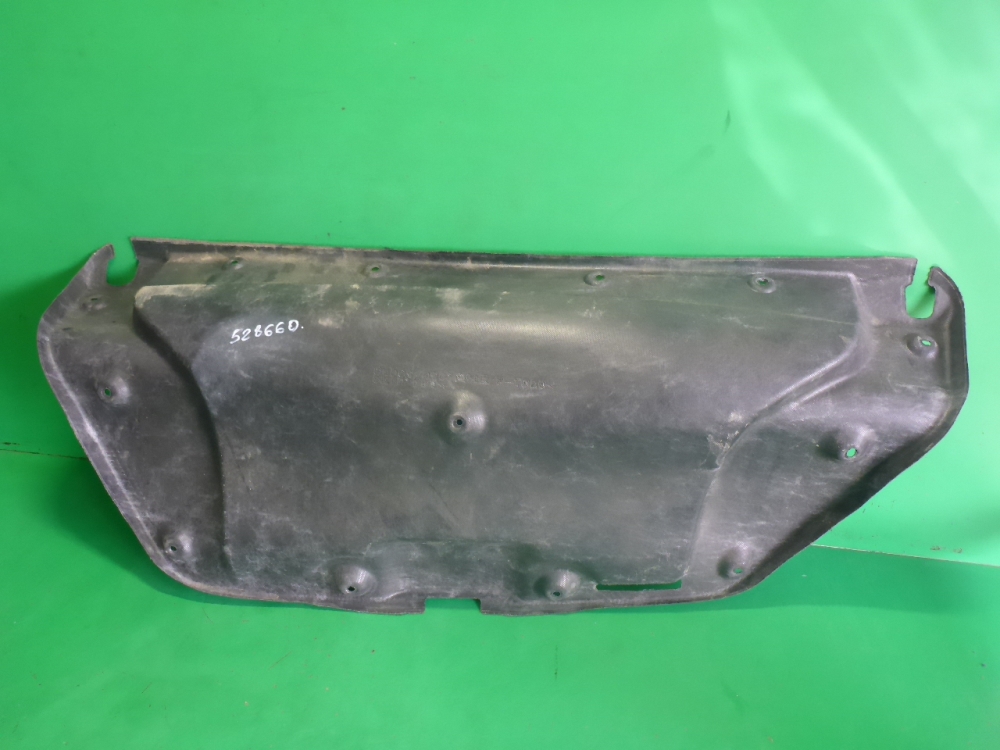 Обшивка крышки багажника