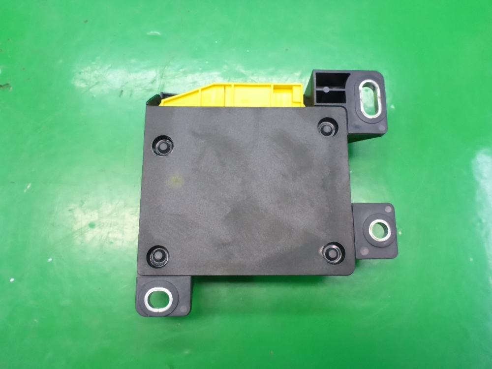 Блок управления подушек безопасности (AIR BAG)