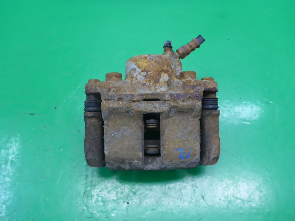 Суппорт передний левый