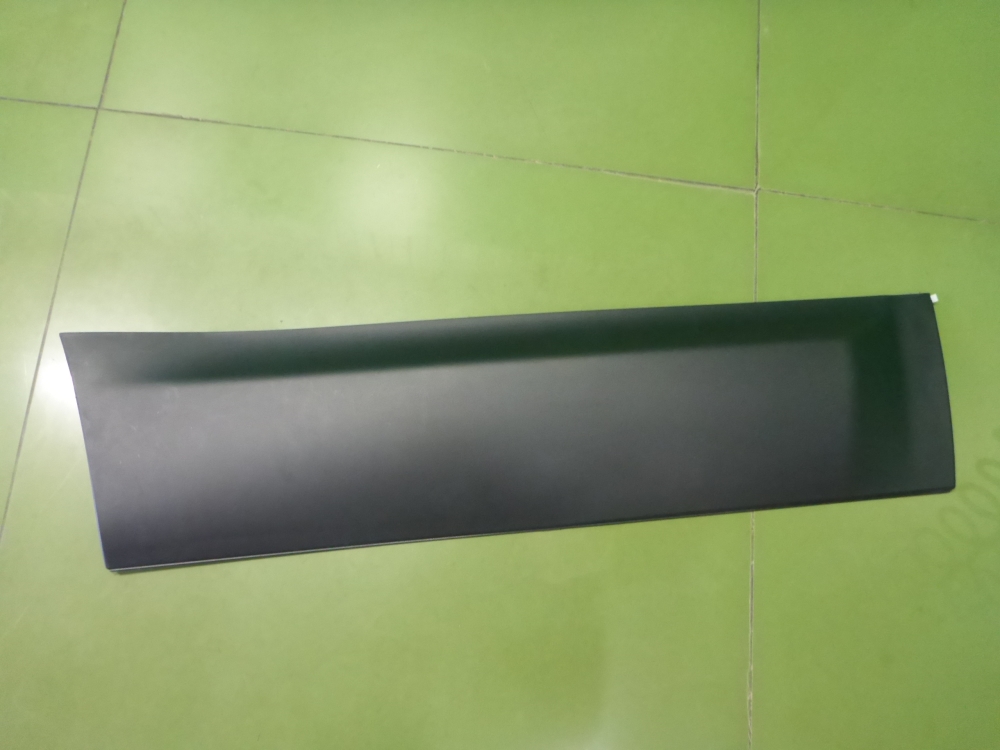 Накладка двери задней правой