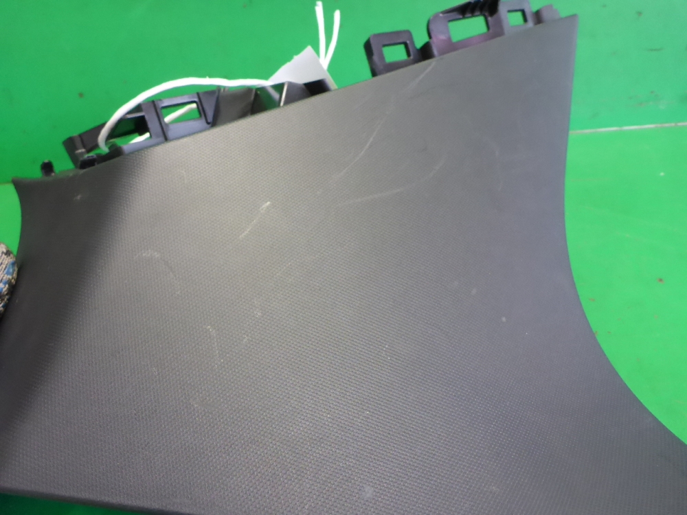 Обшивка багажника