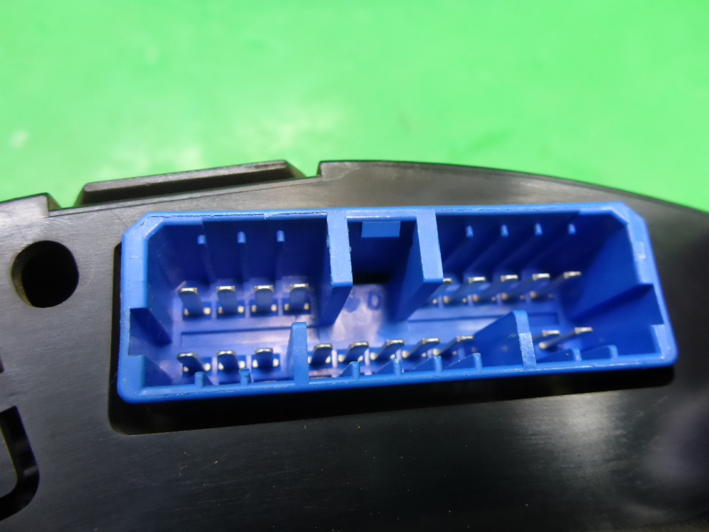 Панель приборов