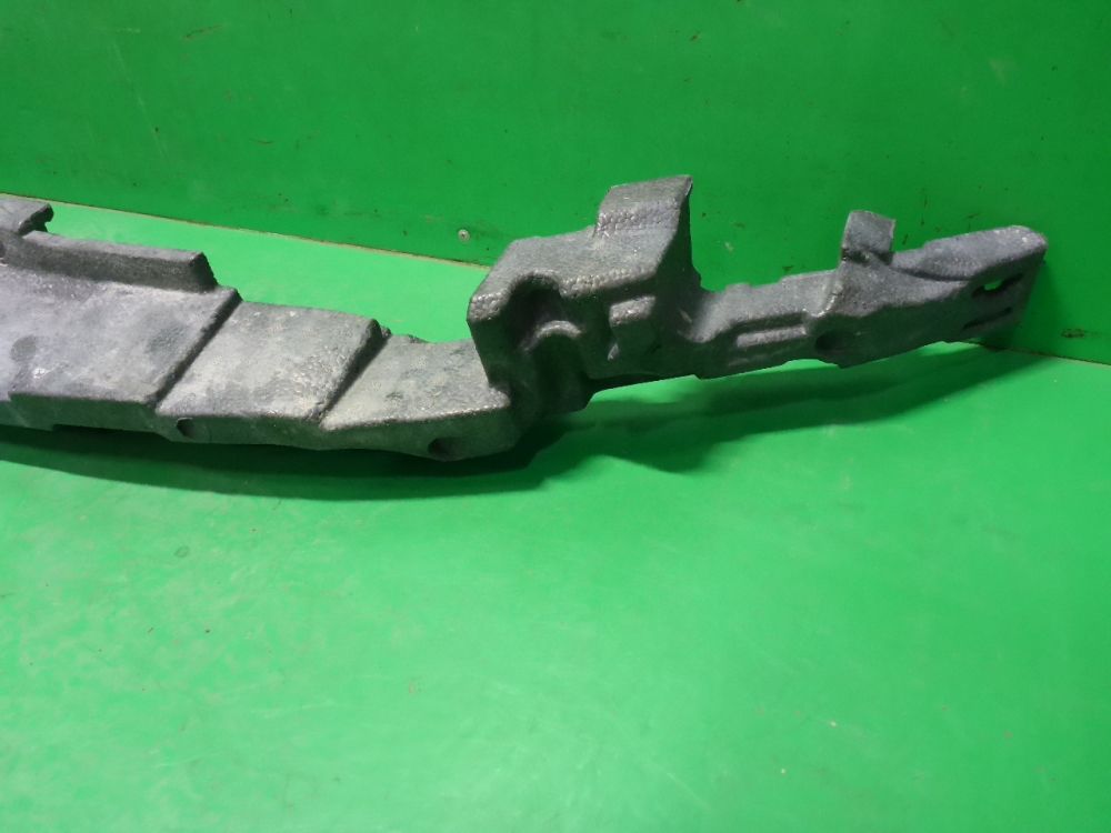 Наполнитель переднего бампера