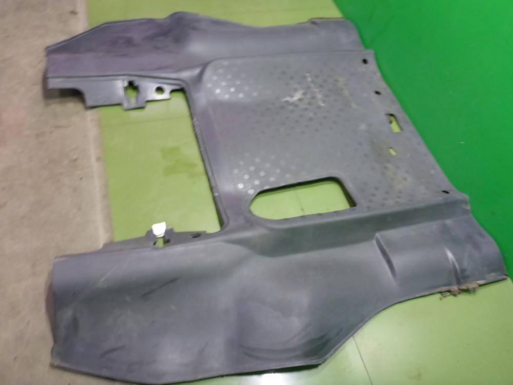 Покрытие напольное (ковролин)