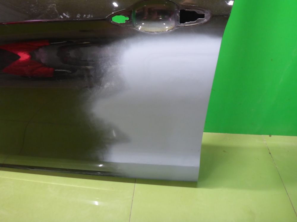 Дверь передняя левая