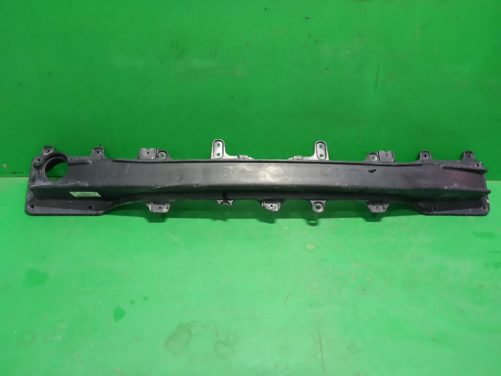 Усилитель заднего бампера