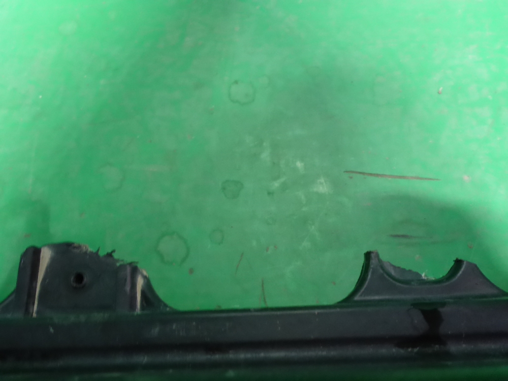 Усилитель заднего бампера