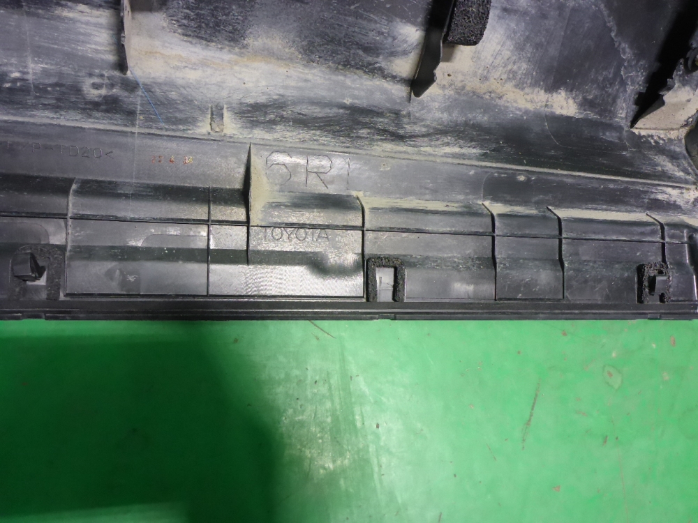 Накладка двери задней левой