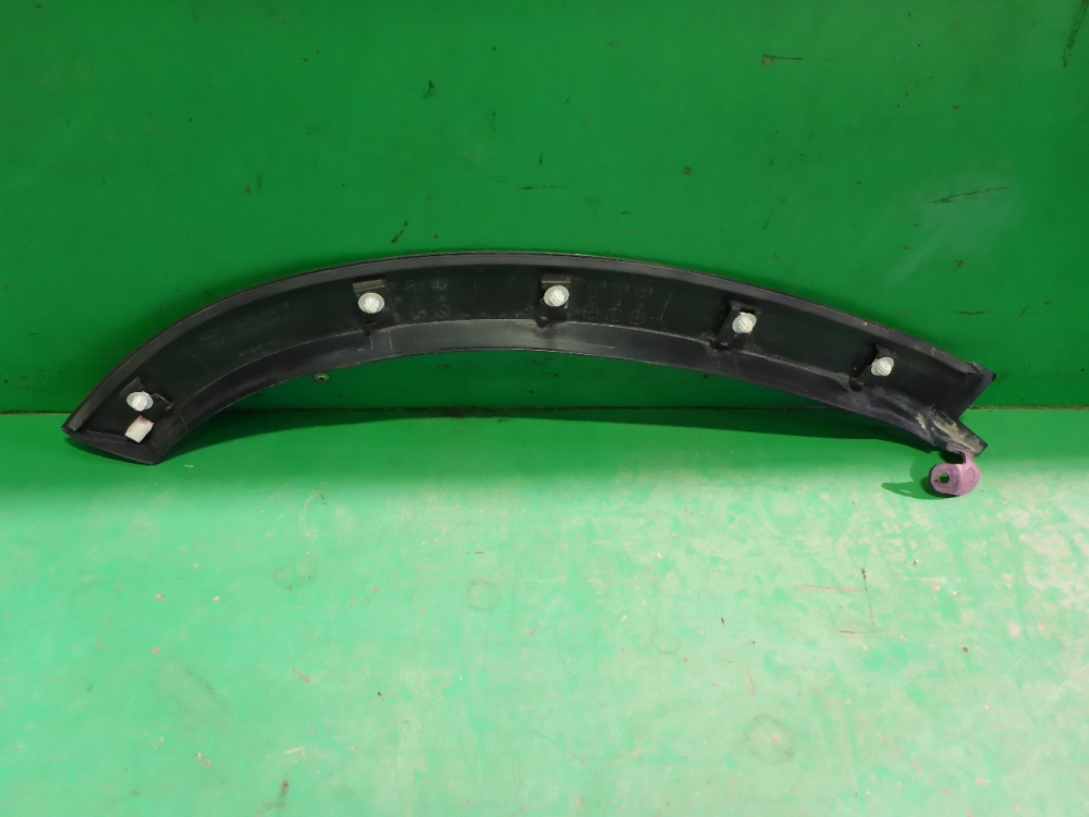 Накладка двери задней левой