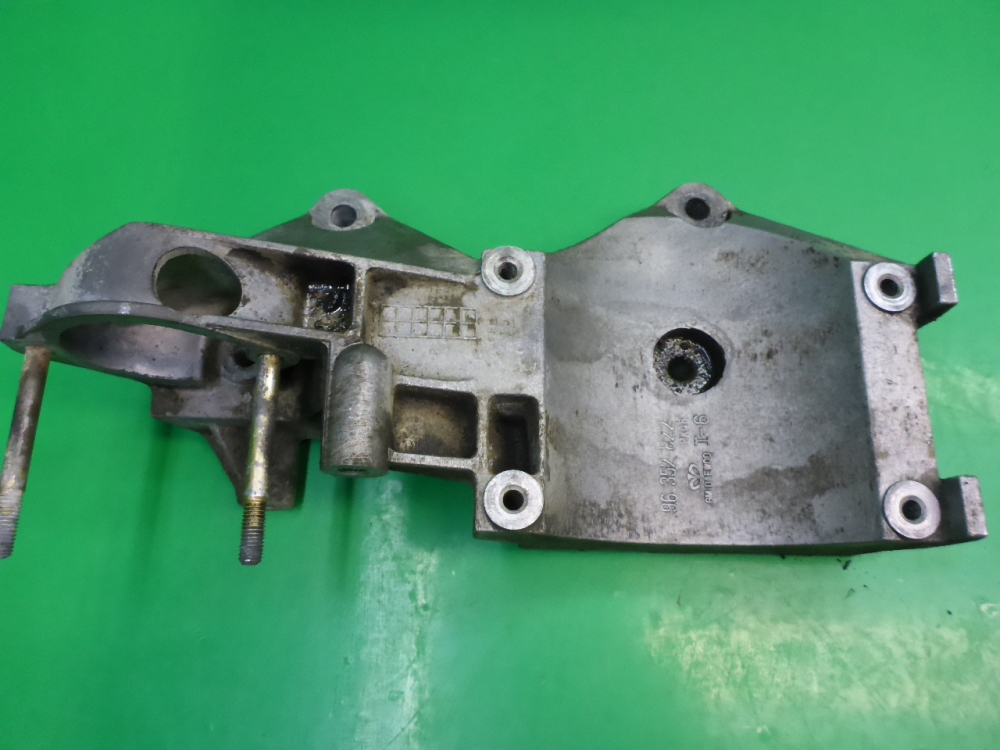 Кронштейн кондиционера