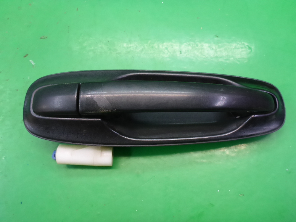 Ручка двери задней наружная левая