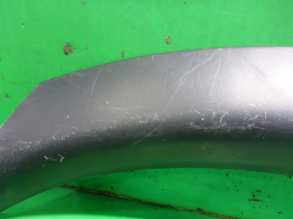 Накладка заднего бампера левая