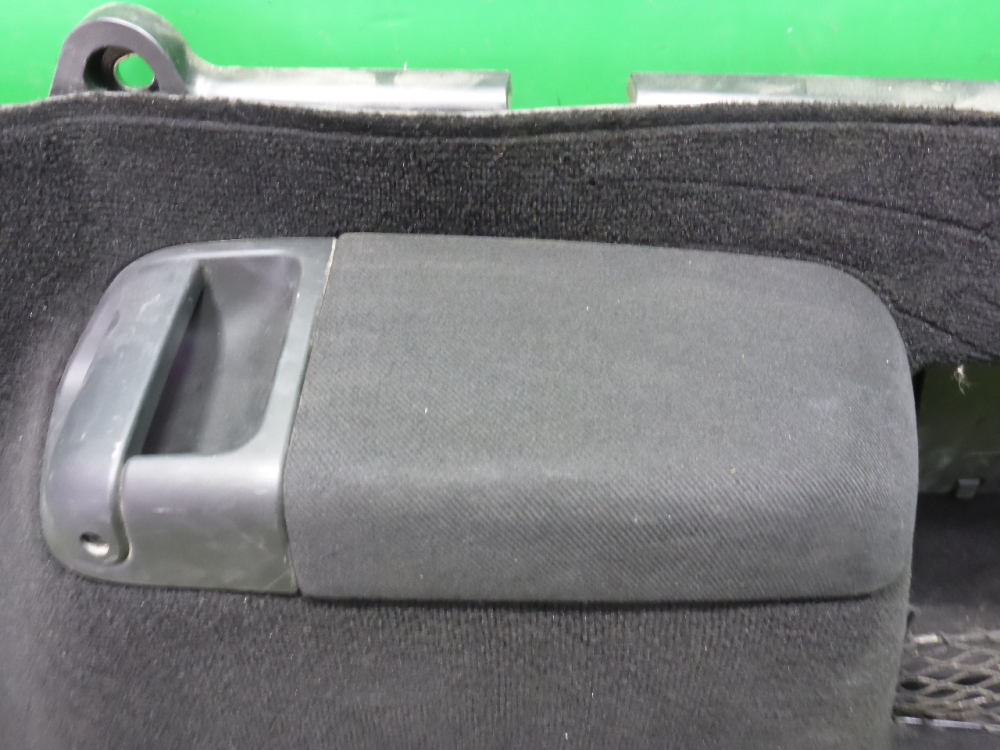 Обшивка багажника