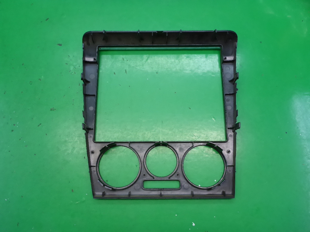 Рамка магнитолы